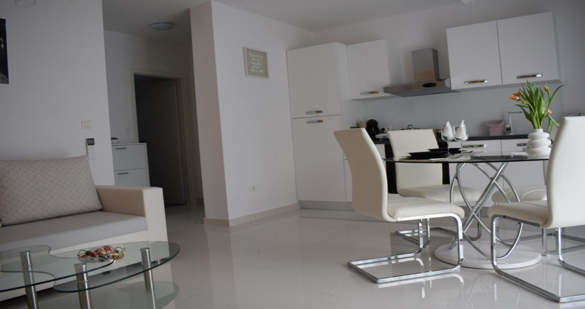 Apartmani Foresta Kras Bagian luar foto
