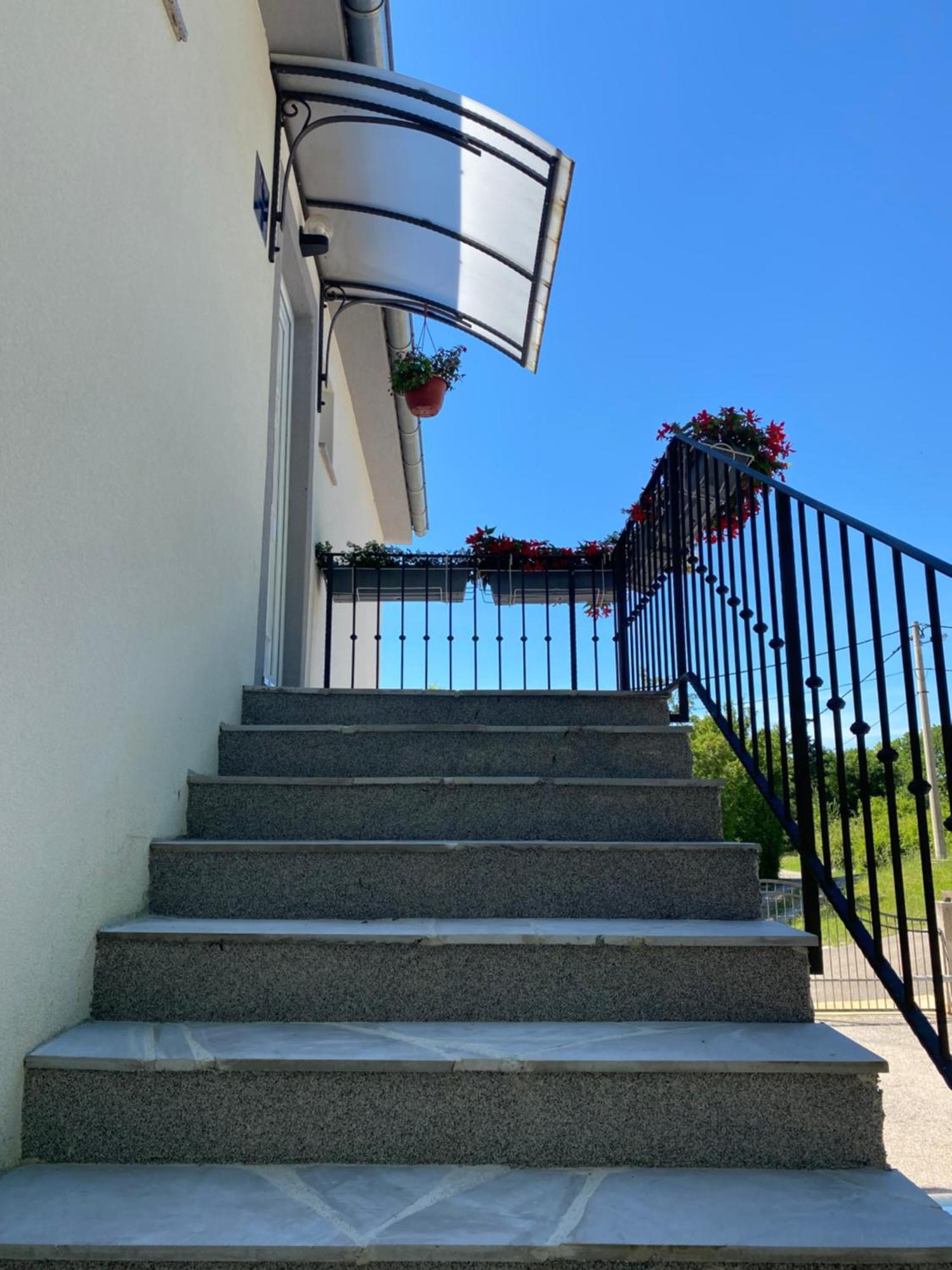 Apartmani Foresta Kras Bagian luar foto